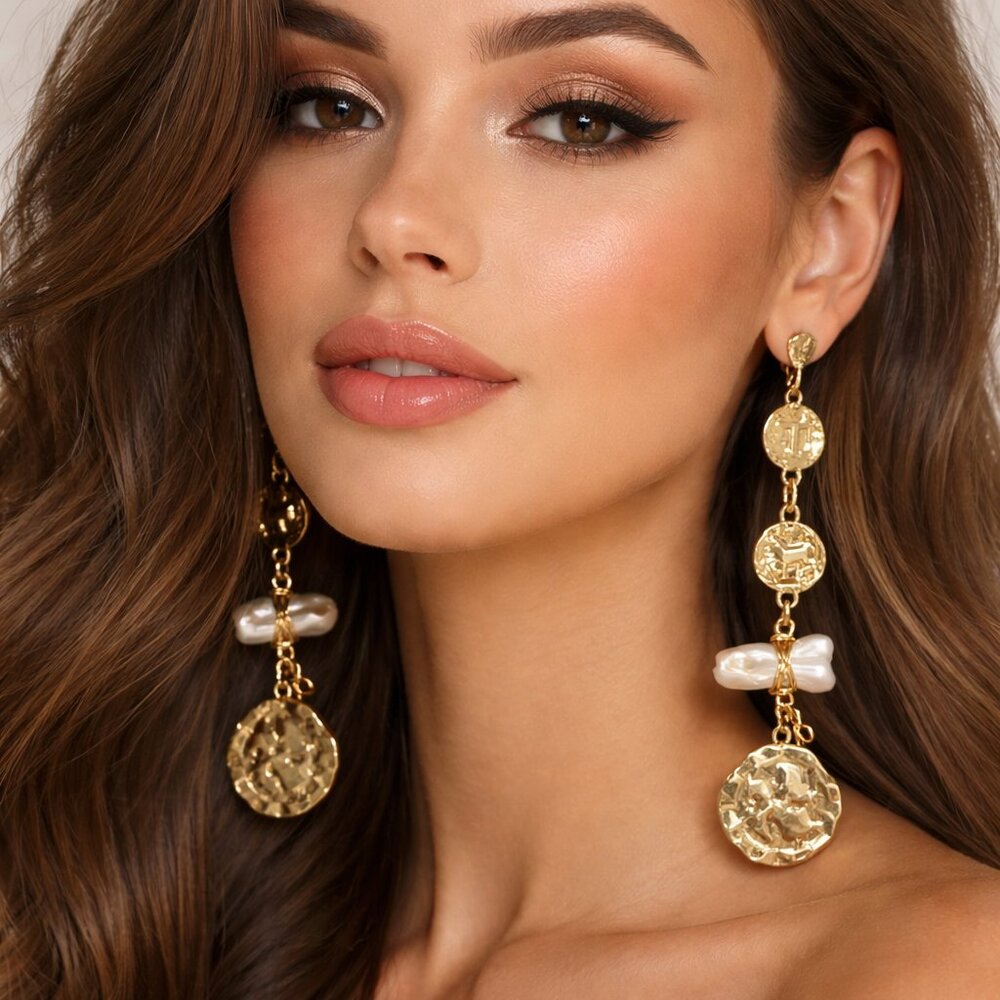 Express Gold Tone Hammered Disc &‎ Pearl Dangle Earrings – NWT
